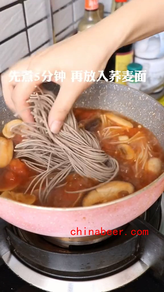 西红柿酸汤面怎么做